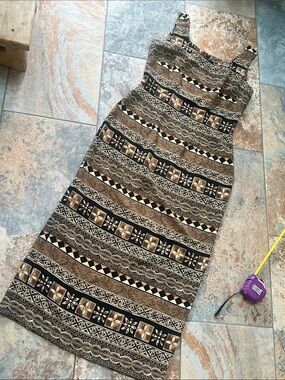 Women’s Black and Brown Patterned Sleeveless Dress